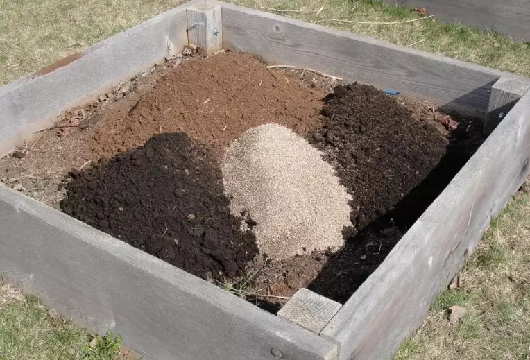 how to make raised bed soil how to make raised bed soil