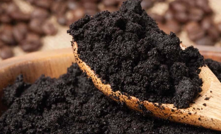 composting coffee grounds composting coffee grounds