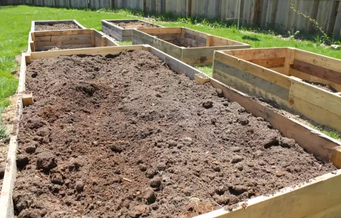 raised bed soil mix recipe