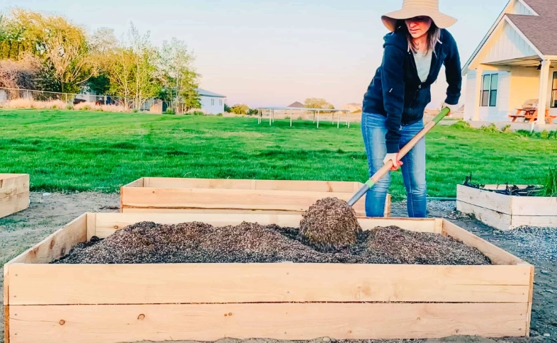 raised bed soil mix recipe