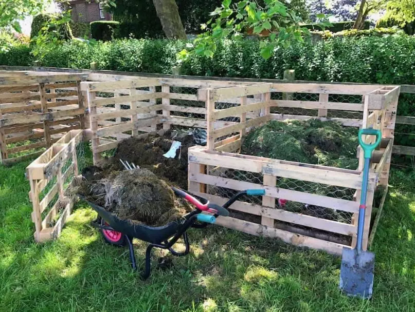 how to make a compost heap