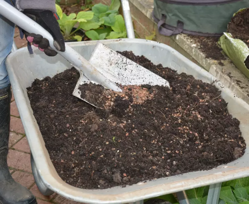 how to improve soil quality