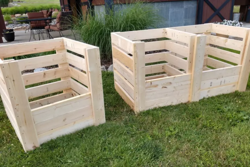 DIY compost bin DIY compost bin