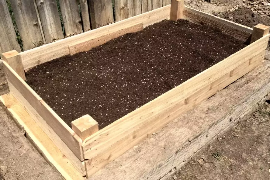 raised bed soil mix recipe