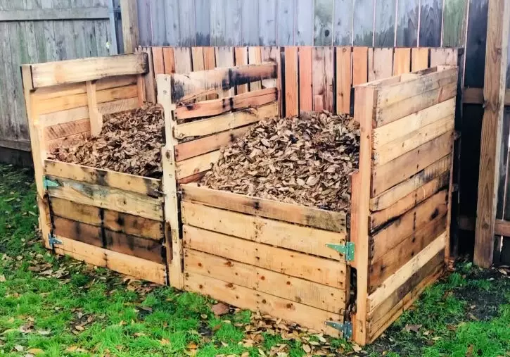 DIY compost bin