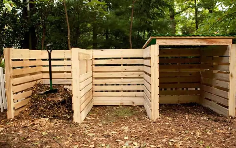 DIY compost bin